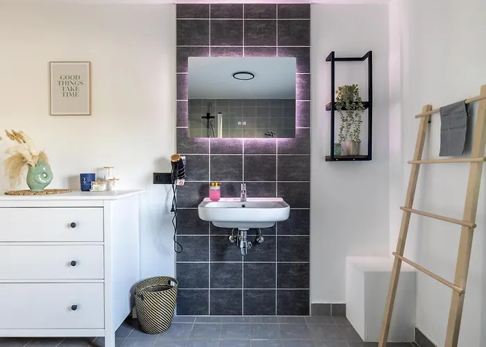 펜션 Warvinge 73 *